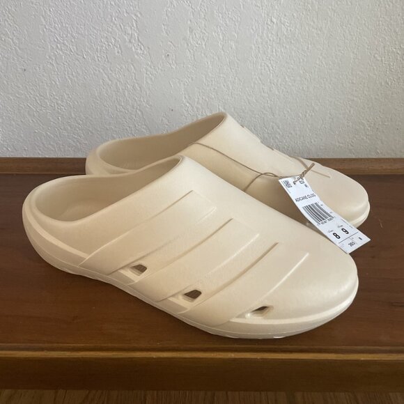 NWT Mens Adidas Adacine Clogs - Size 8 - Picture 1 of 1